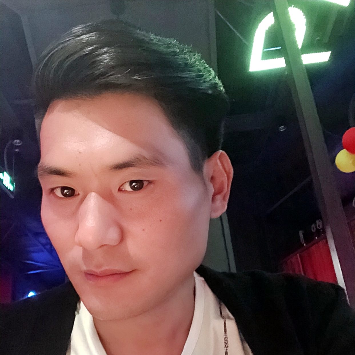 天空爱恋激昂的照片