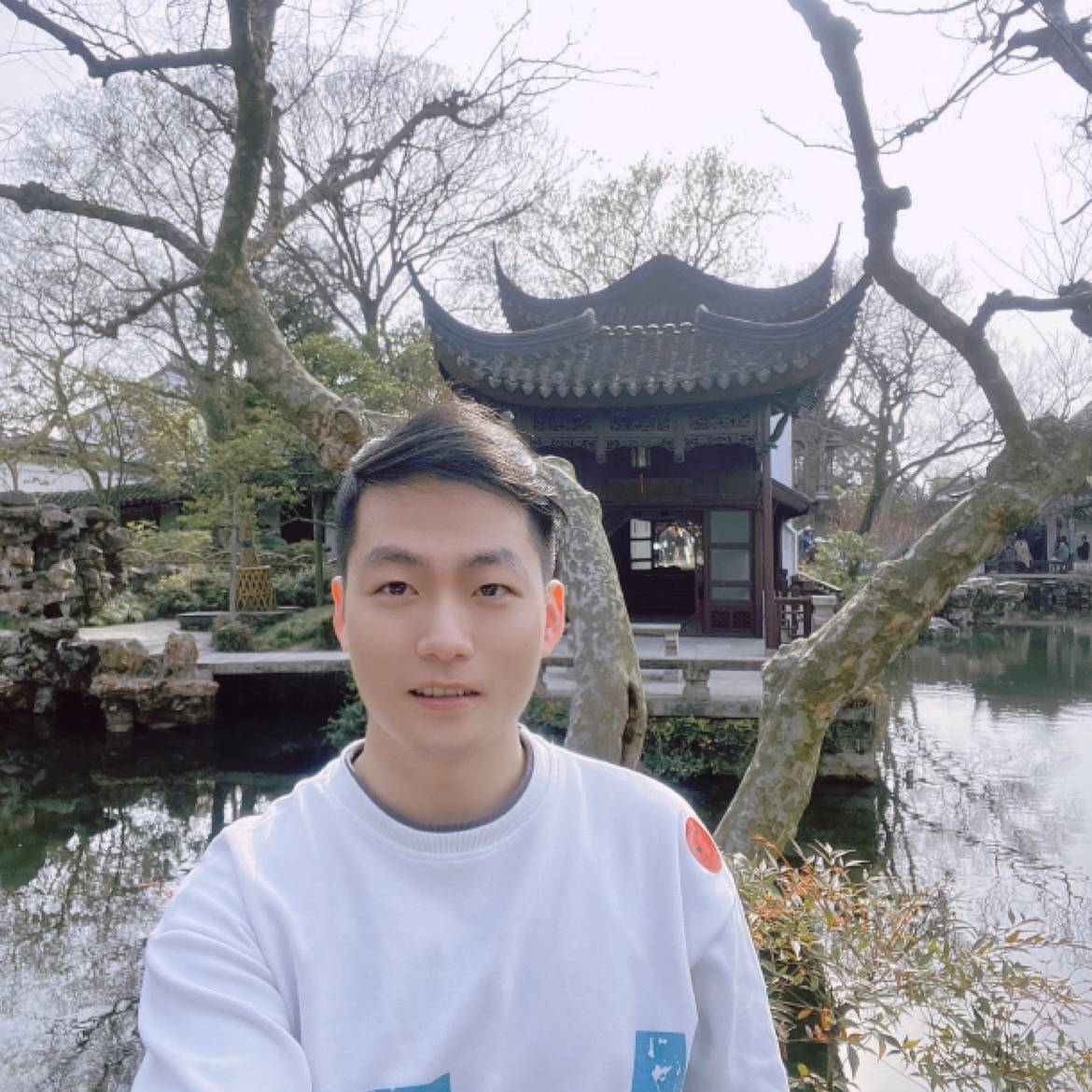 白的月光的照片