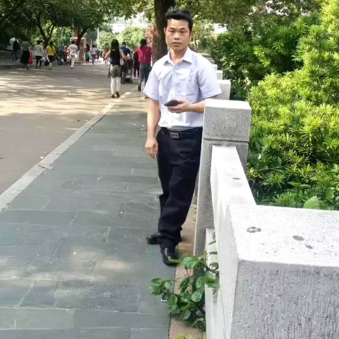 你是在谁的照片