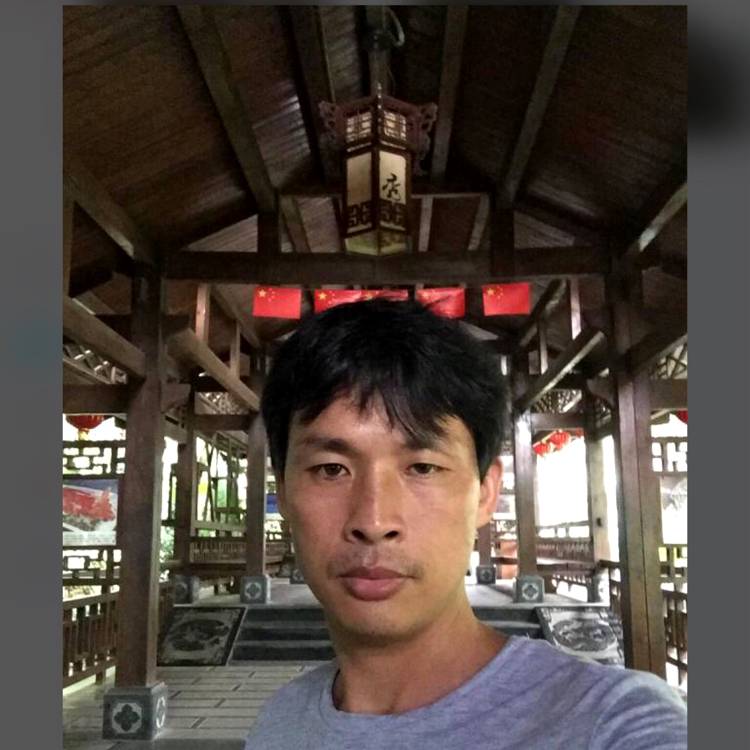 自然演变青花的照片