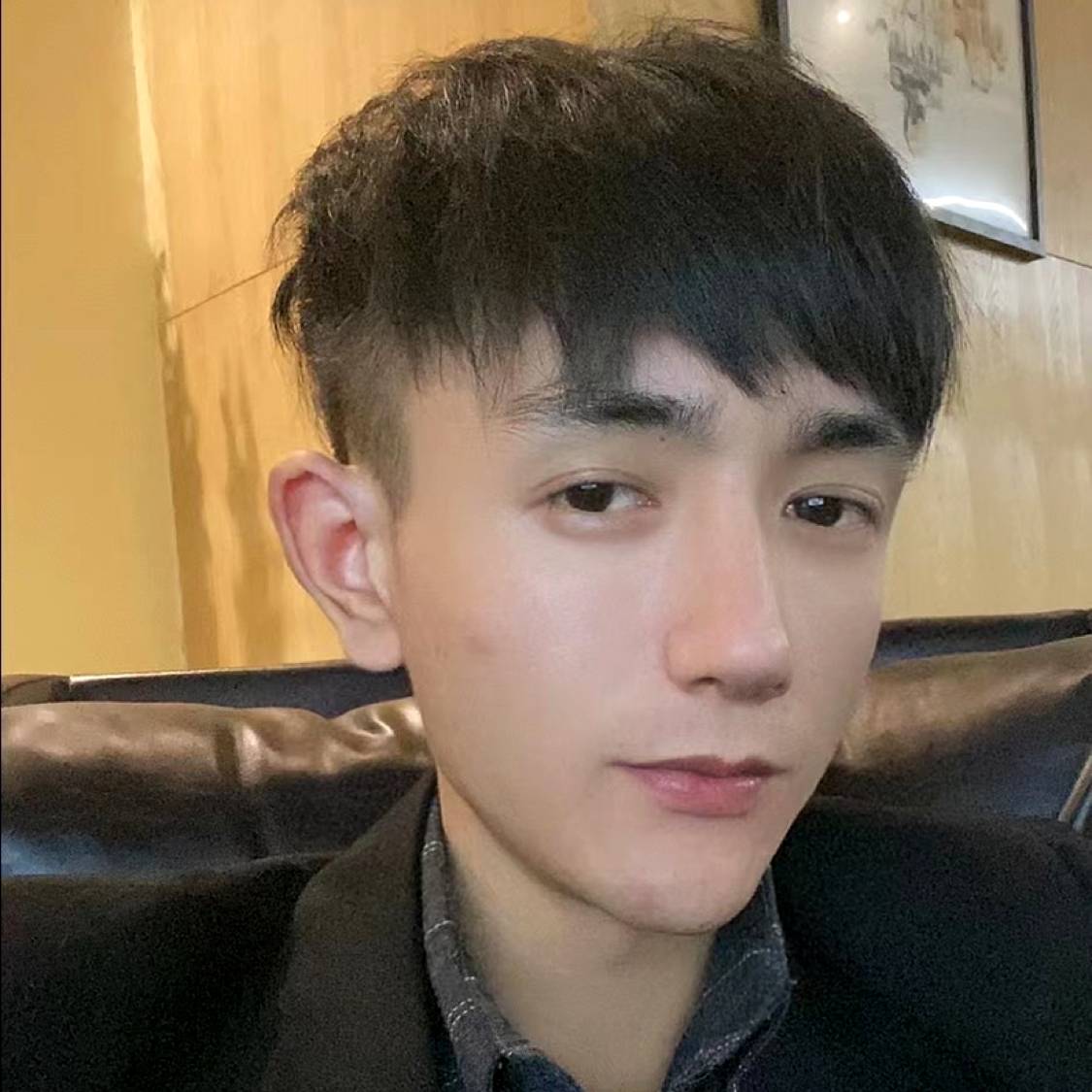 世界吃醋俊秀的照片