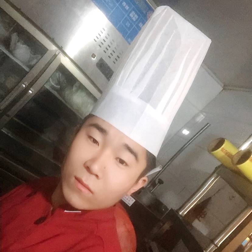 黑米翩飞的照片