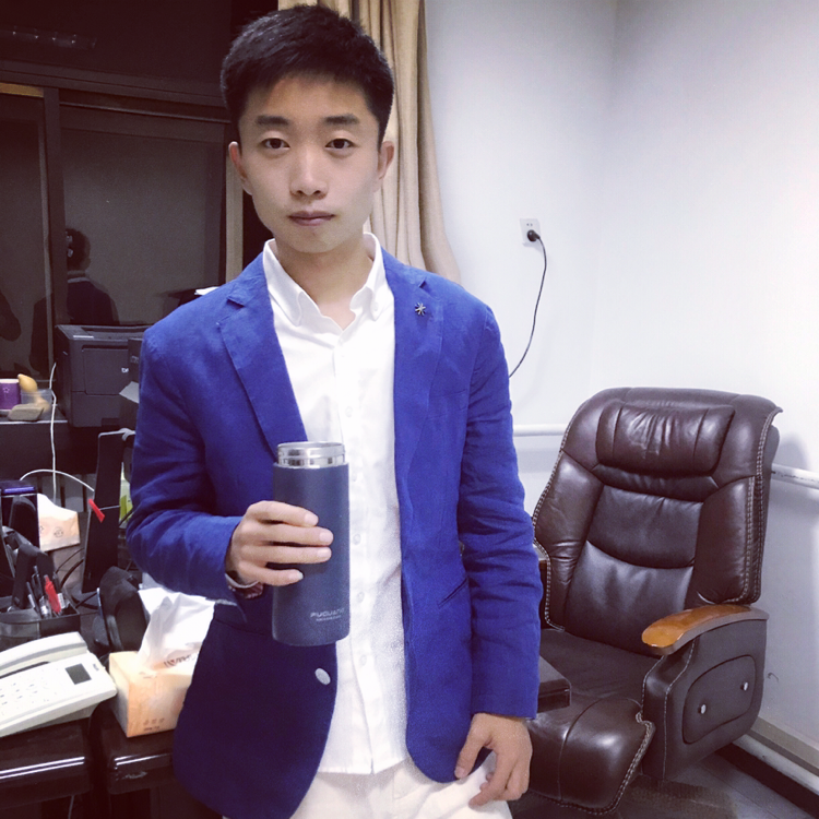 惊鸿深拥迷茫的照片