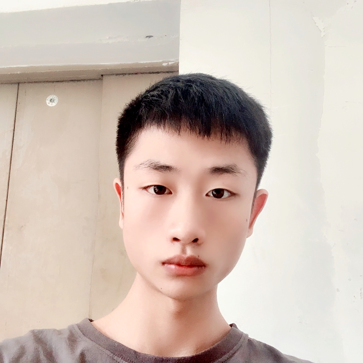 八月是我的生日的照片