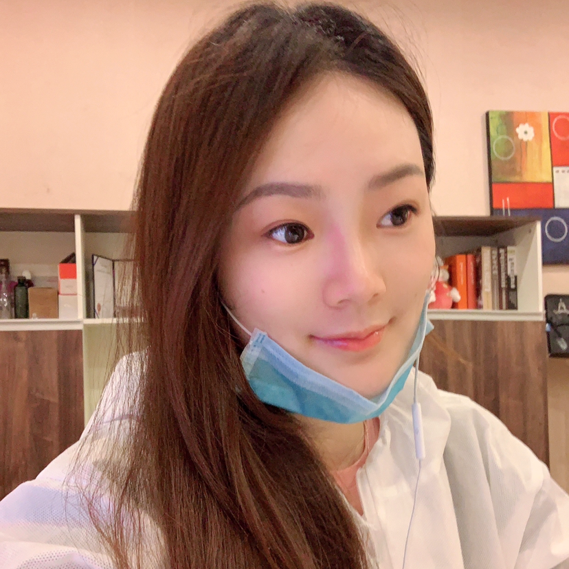 不盲从的婷婷的照片