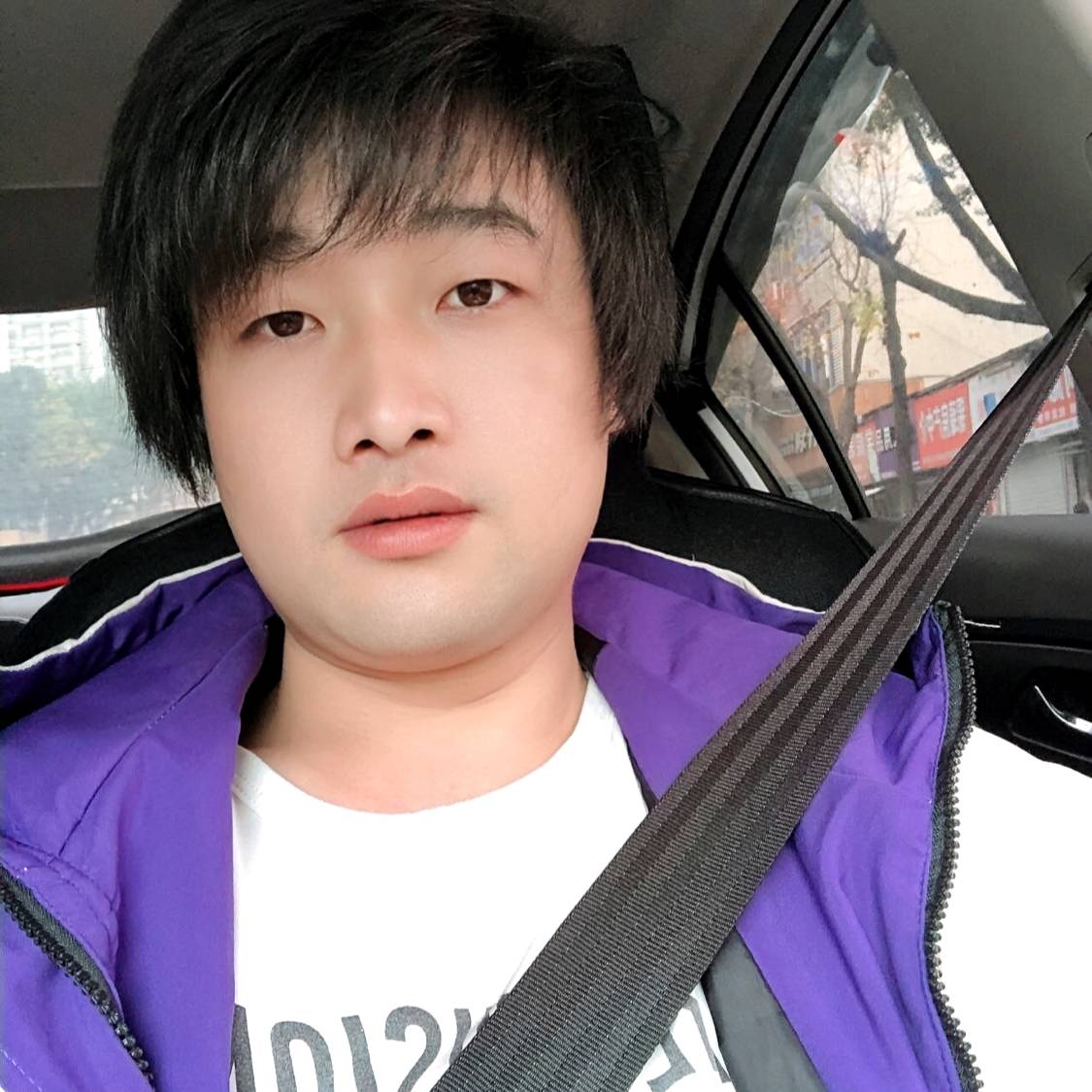 隐忍回眸戒指的照片