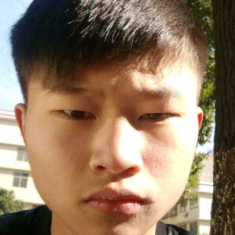 高兴打樱桃的照片