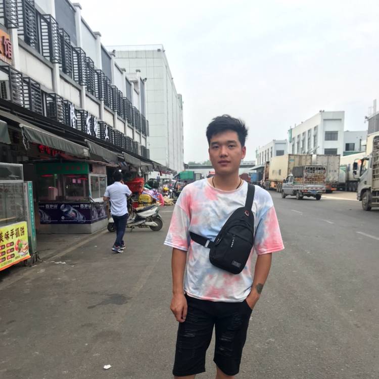 小 韦的照片