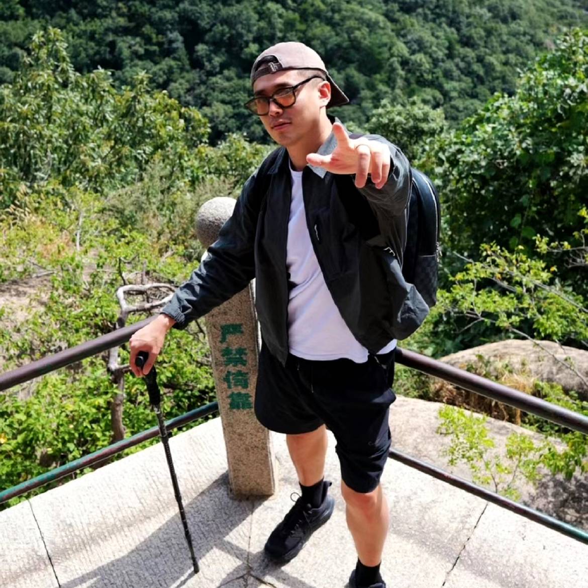 美丽的大叔82年的照片