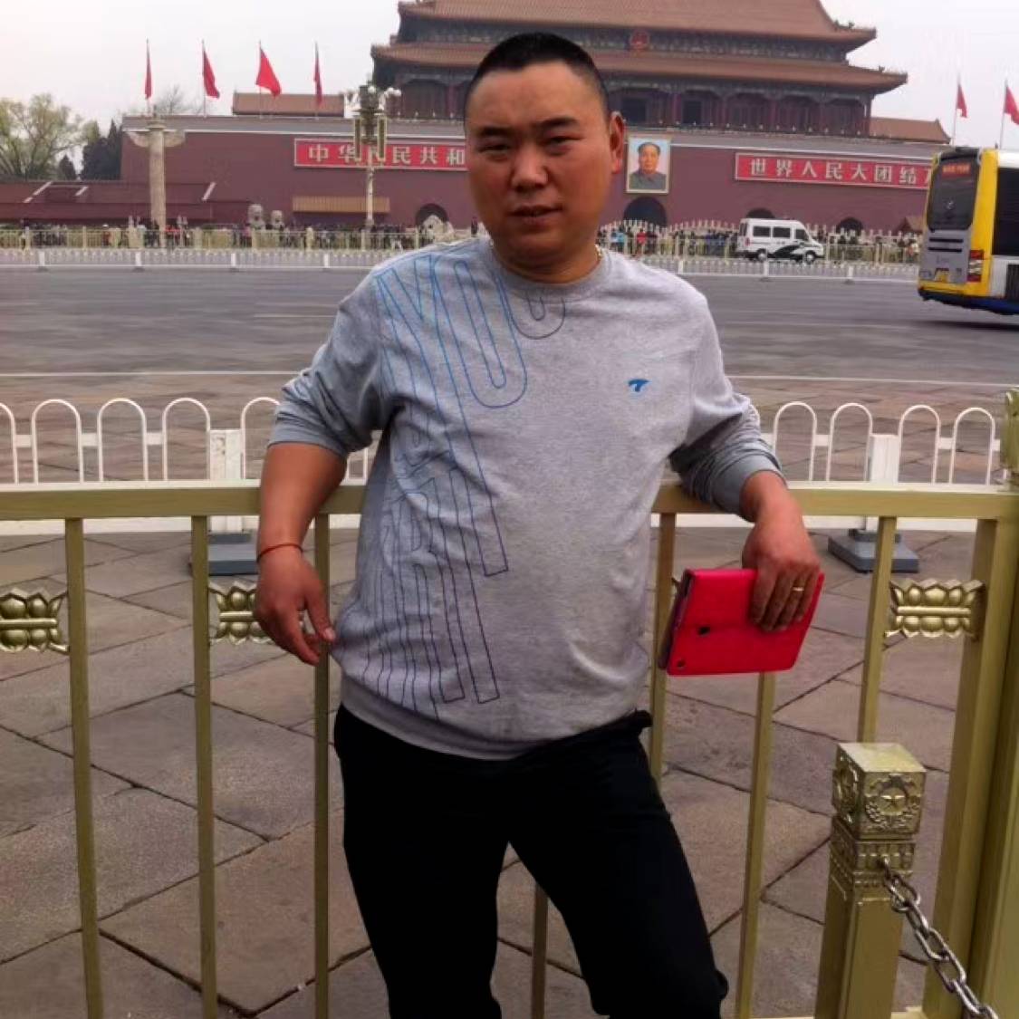 红酒保卫小巧的照片
