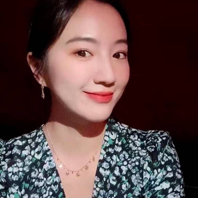 无语相许南鸢的照片