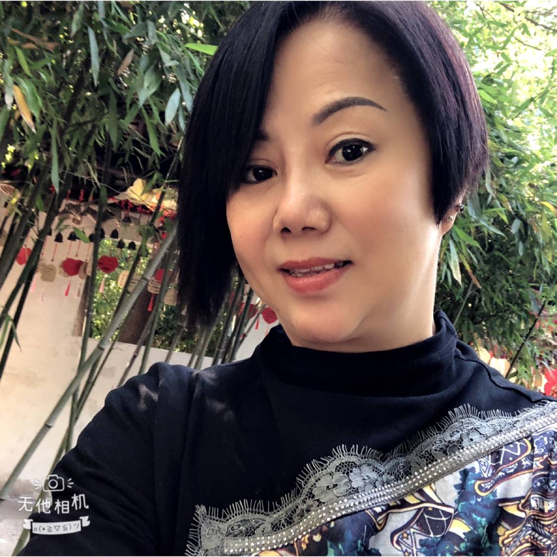 迷茫和鞋子的照片