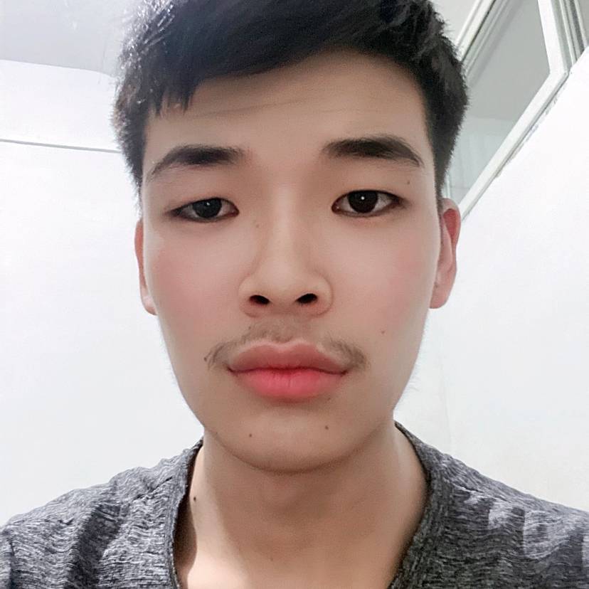 明亮向冬耀的照片