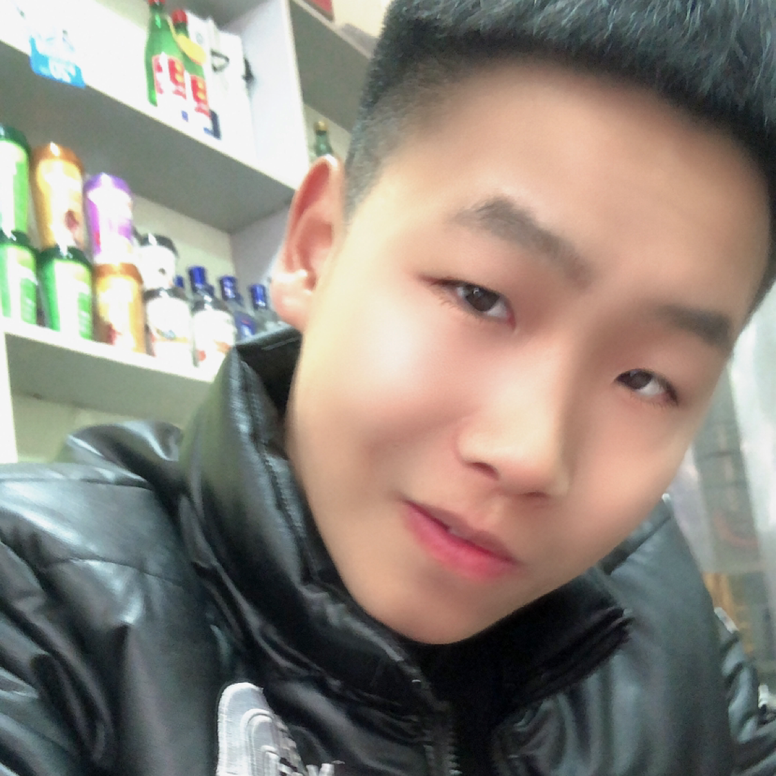 抱抱老康的照片