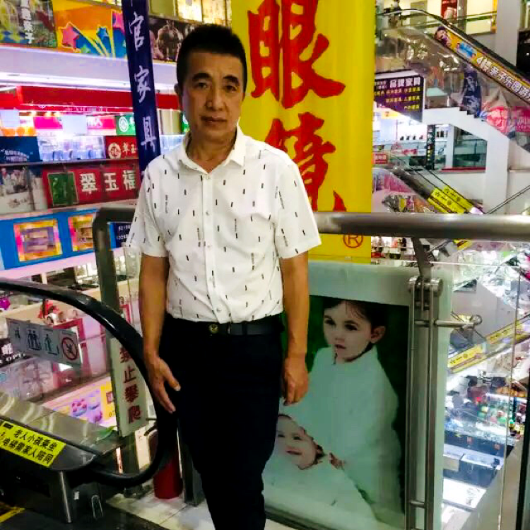 河马愿追寻的照片