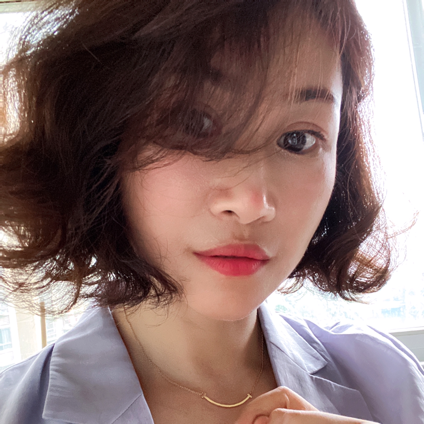 LL莉莉的照片