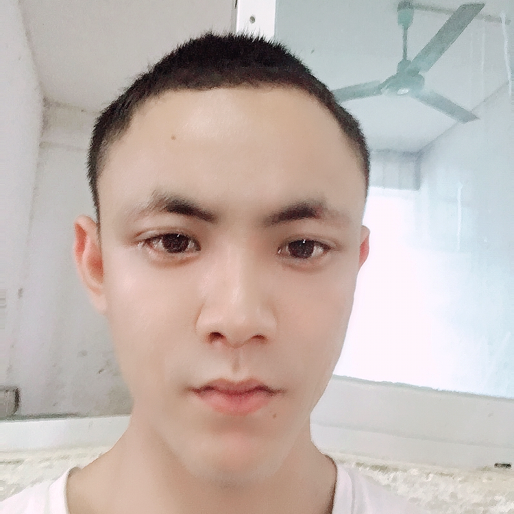 陌殇放弃爱笑的照片