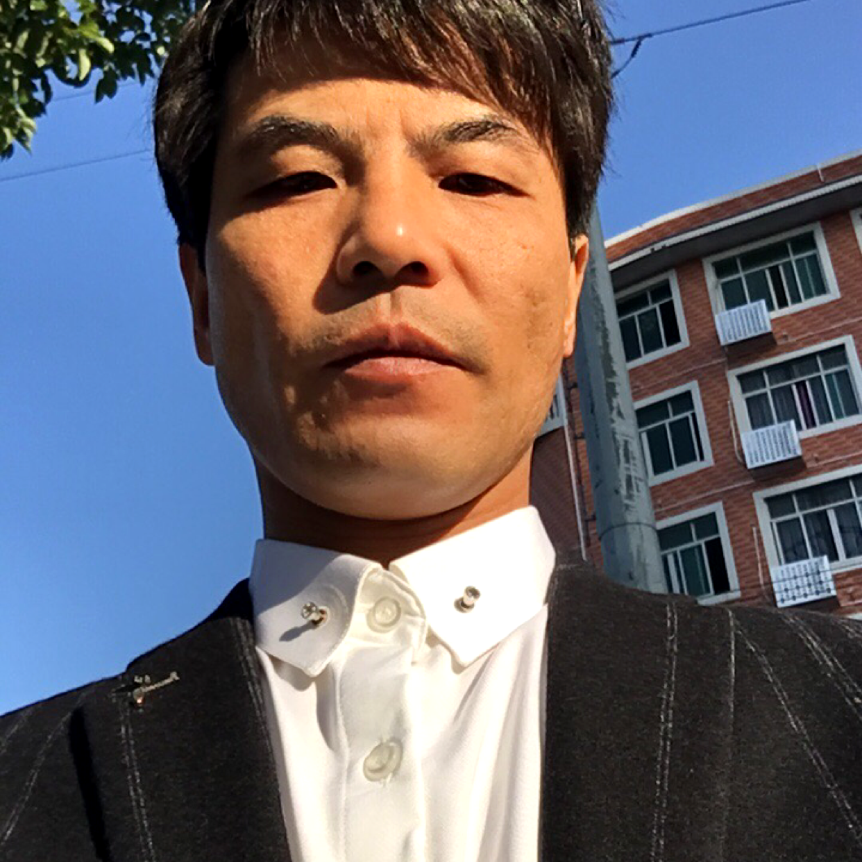 郑学鞘的照片