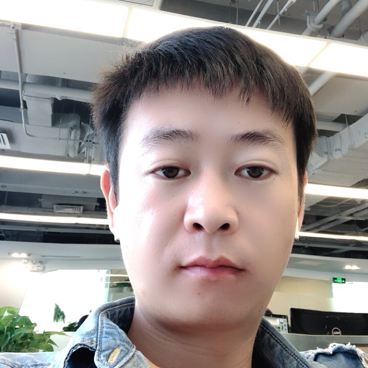 既许一人以偏爱的照片