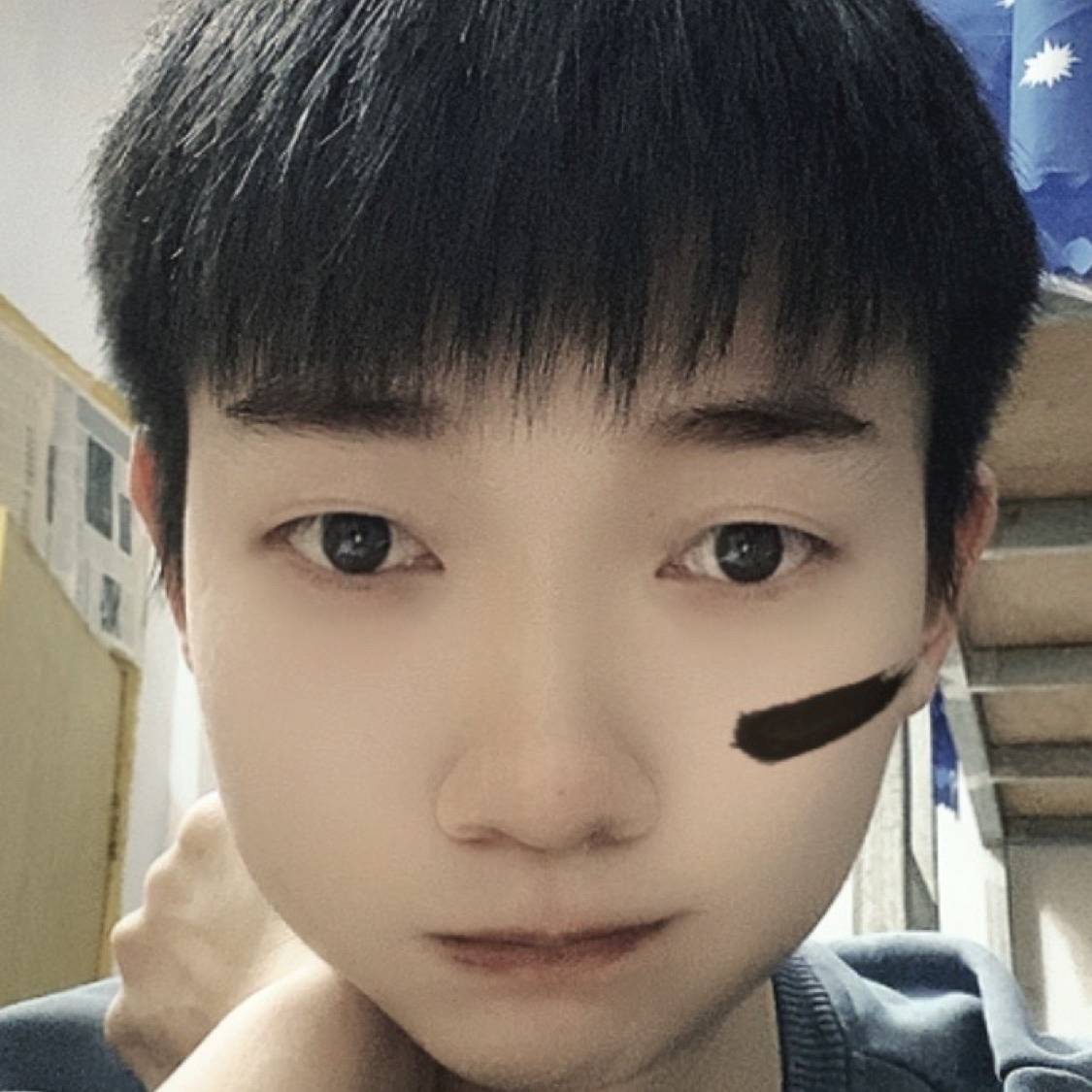 王鹤棣的照片