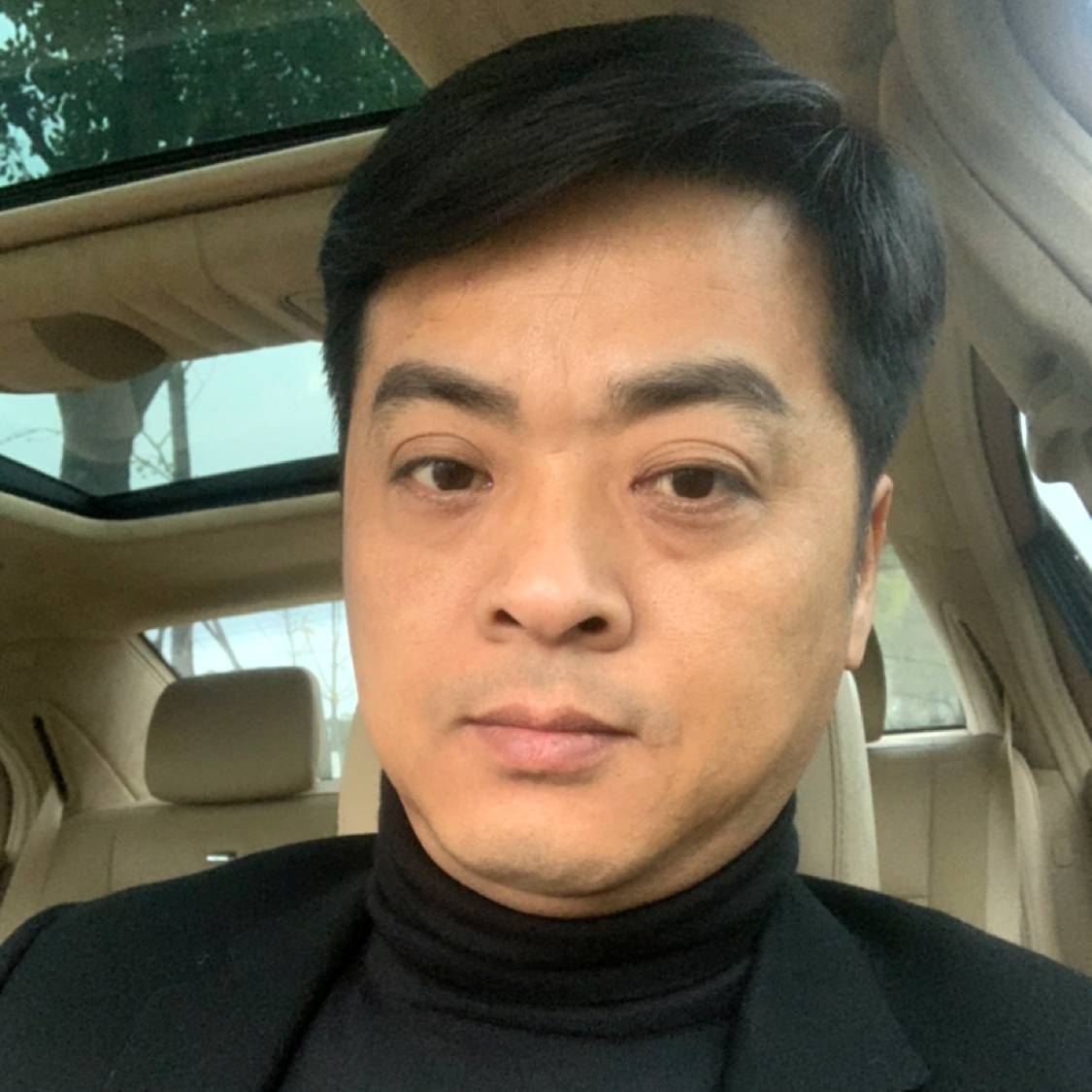 Qin 231410的照片