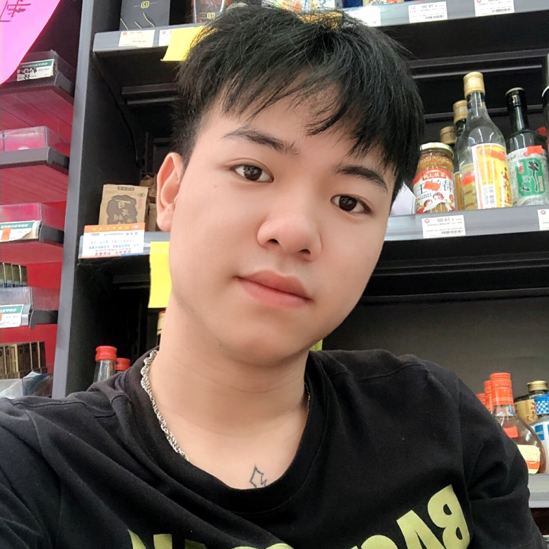 鹏程。的照片