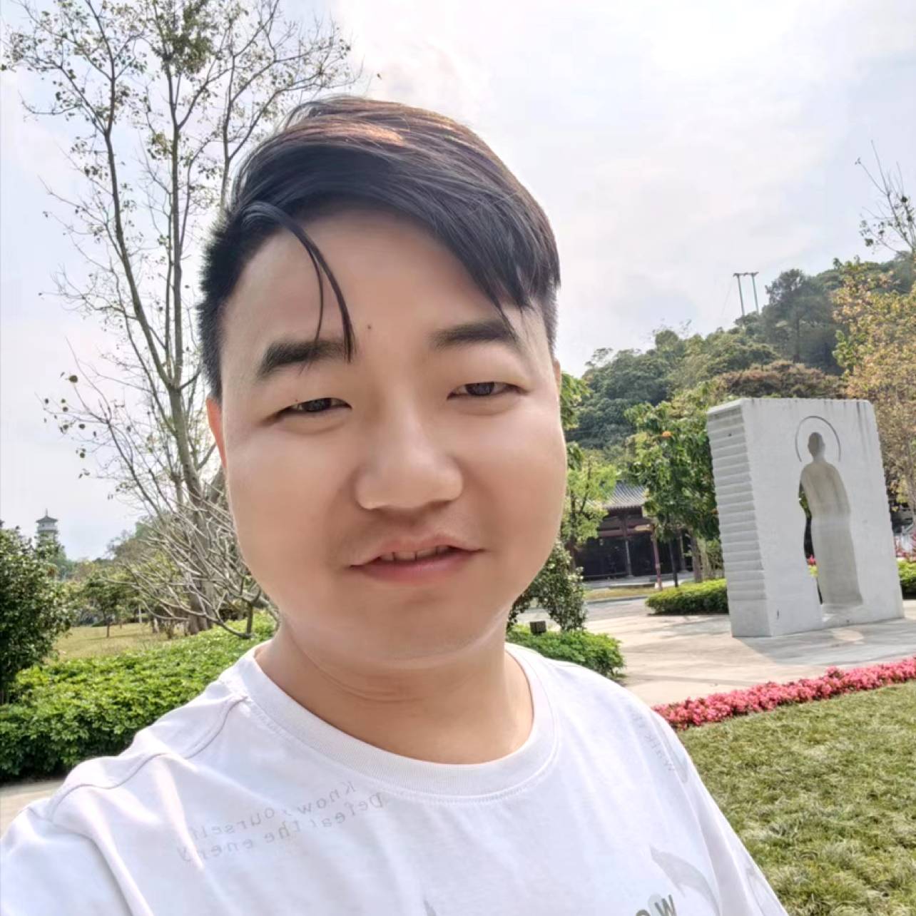 锵锵歌声依稀的照片