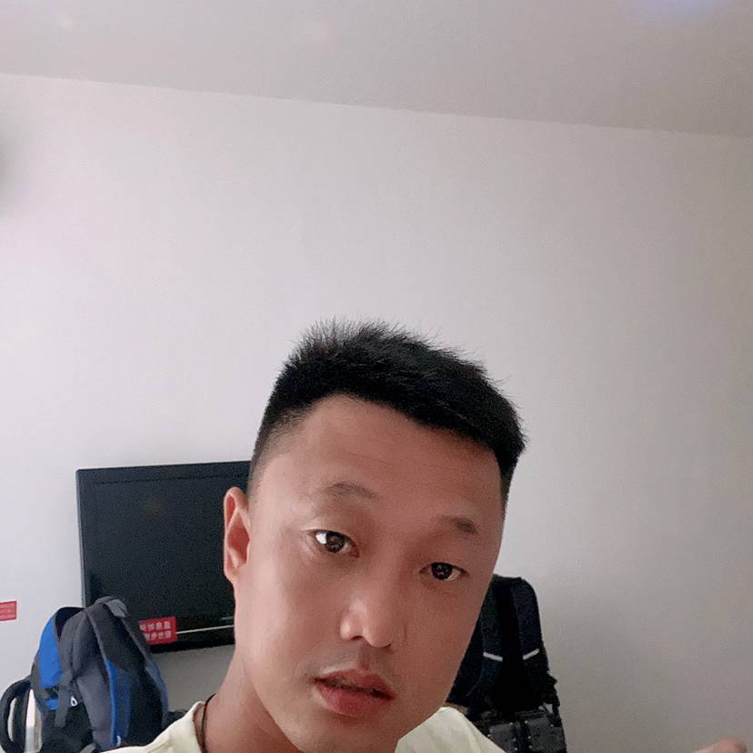 雪碧向精明的照片