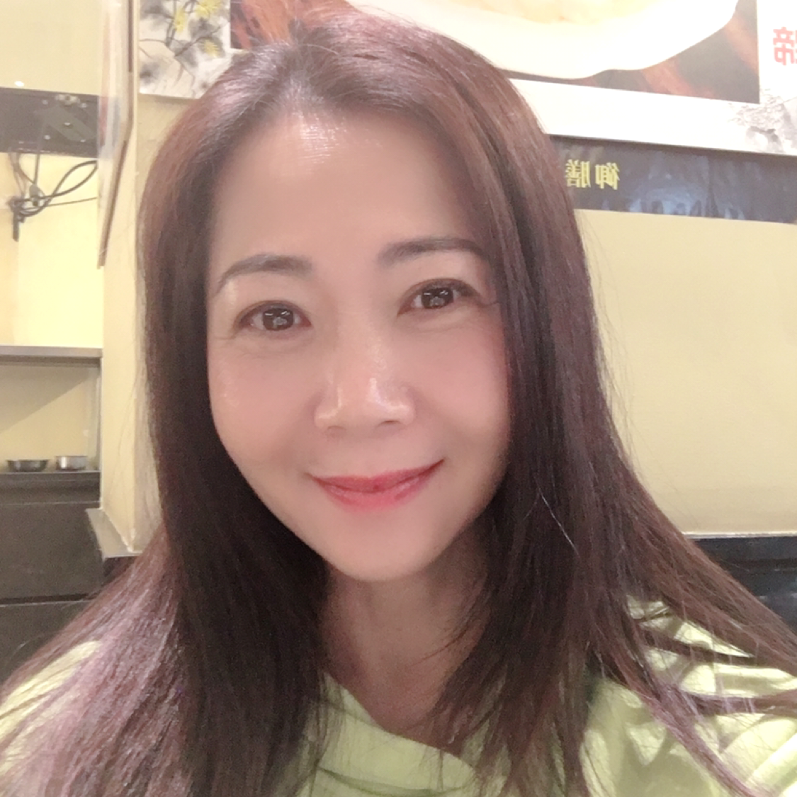 淡淡浅吻凉笙的照片