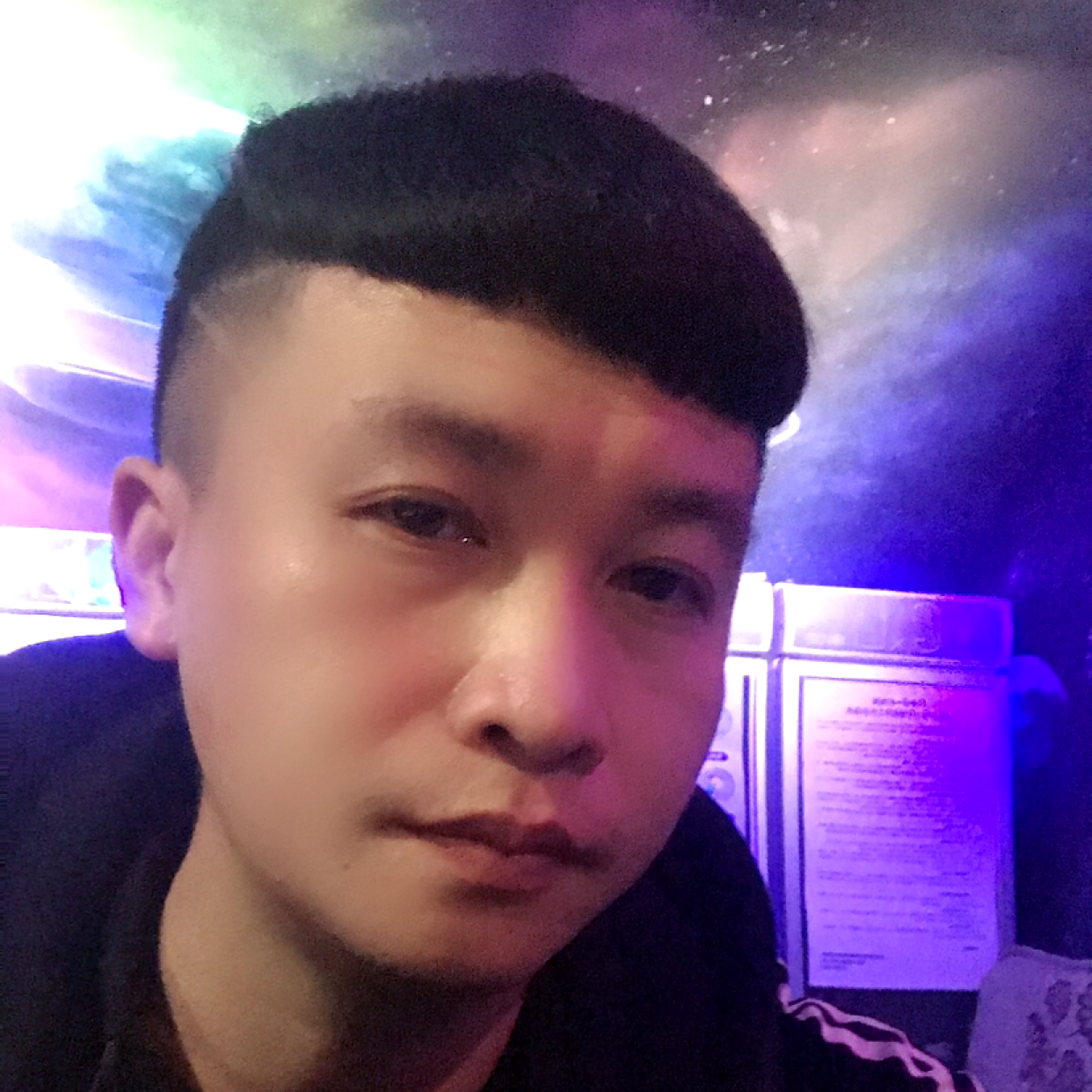 孟伟……的照片