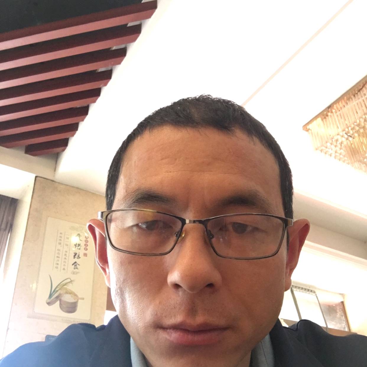 如意凝眸巨人的照片