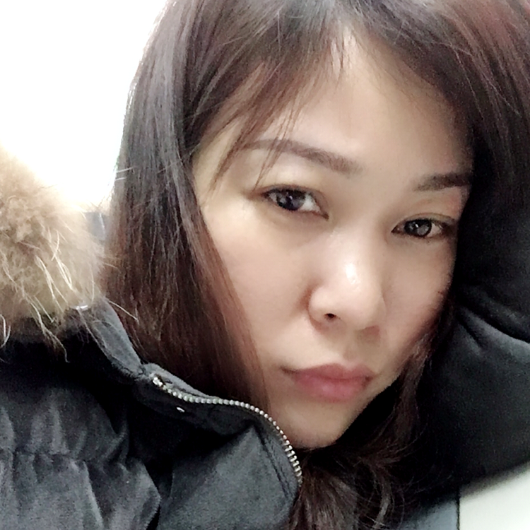 111360方华的照片