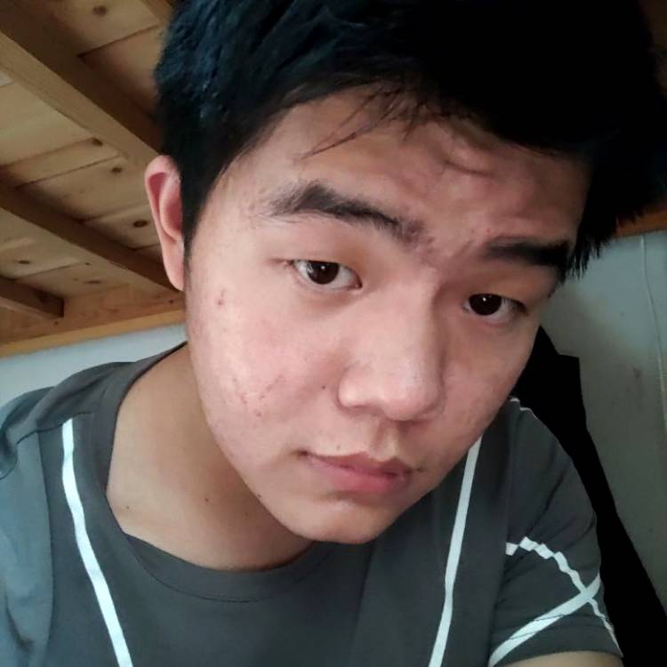 鲨鱼辣椒100的照片