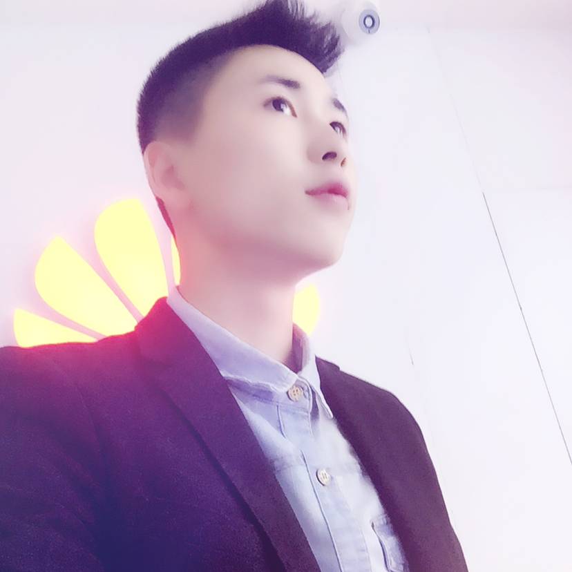 爱笑迎惊鸿的照片