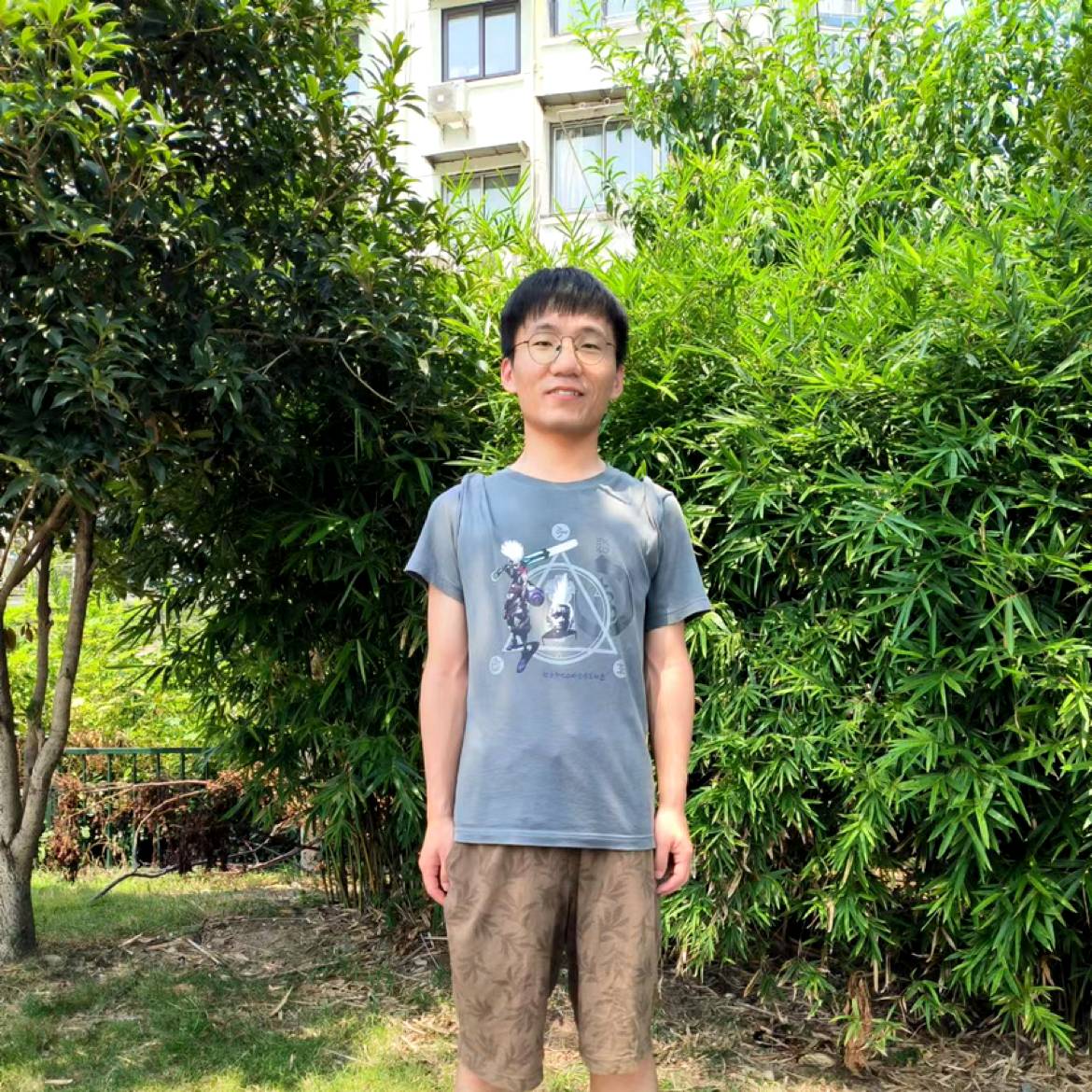 端庄等待星星的照片
