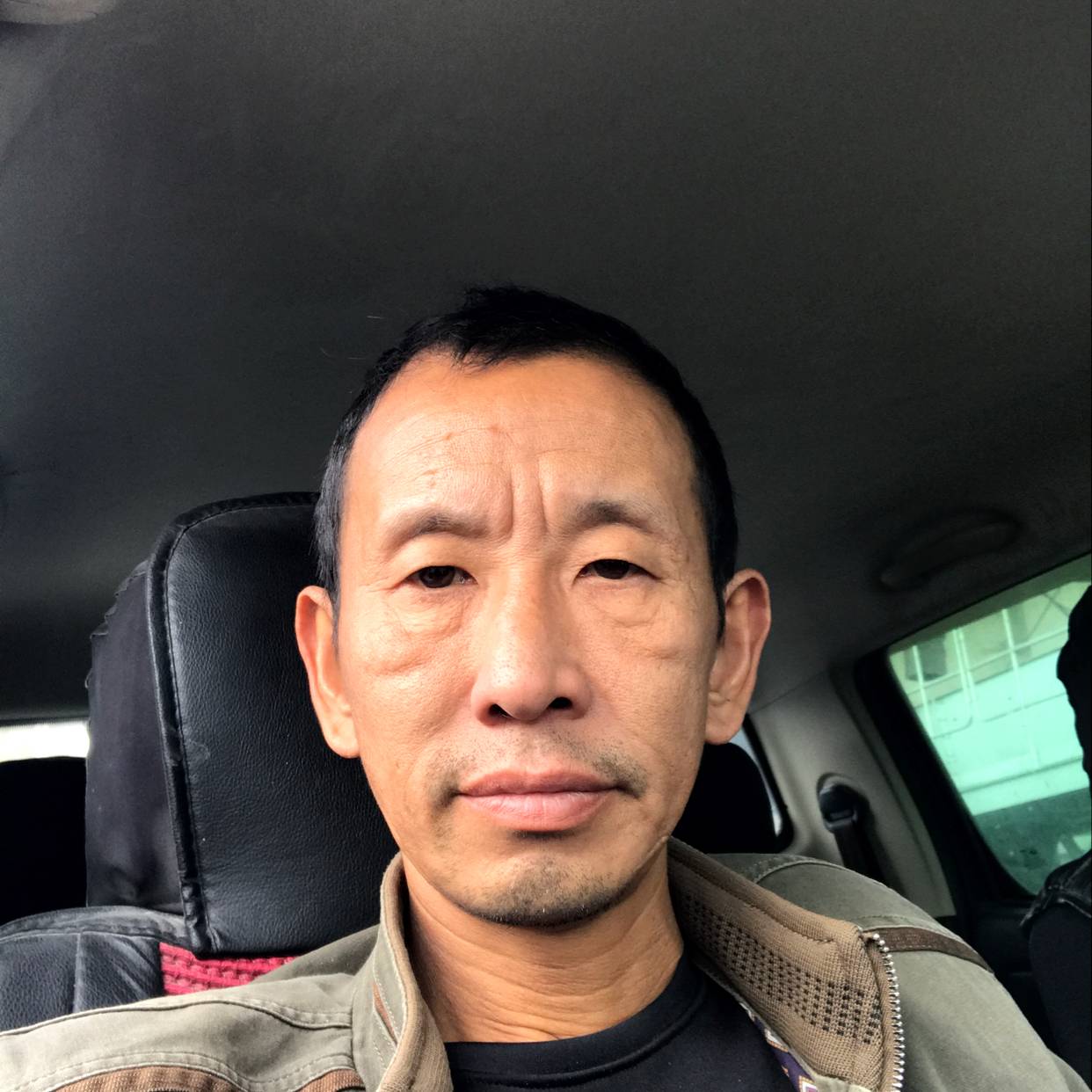 霓裳等于恬静的照片