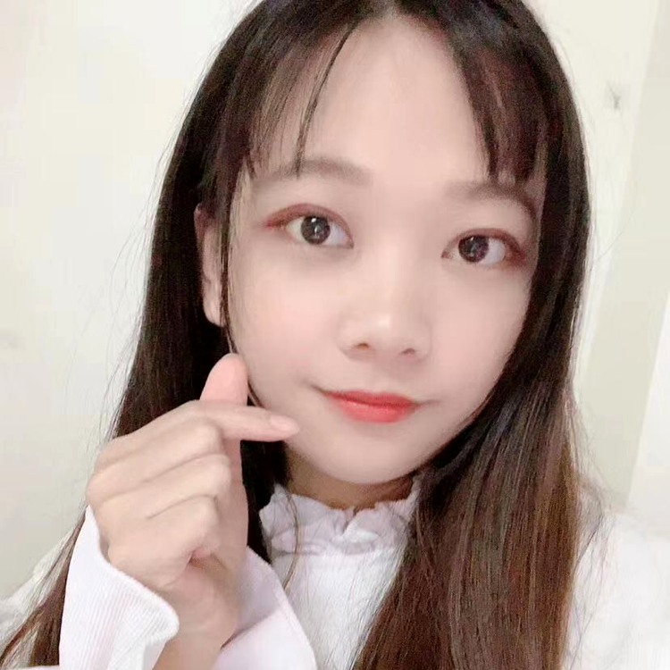 活泼的小精灵的照片