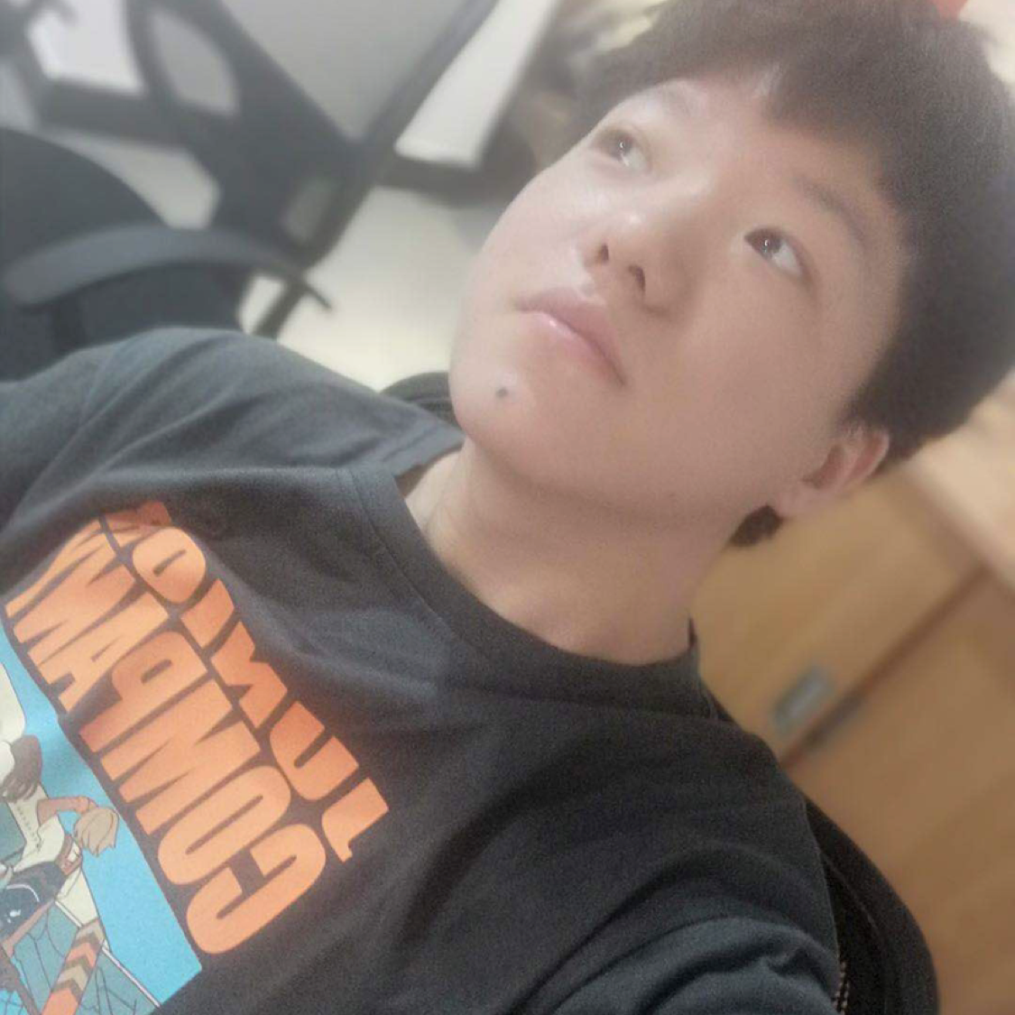散在空气的照片