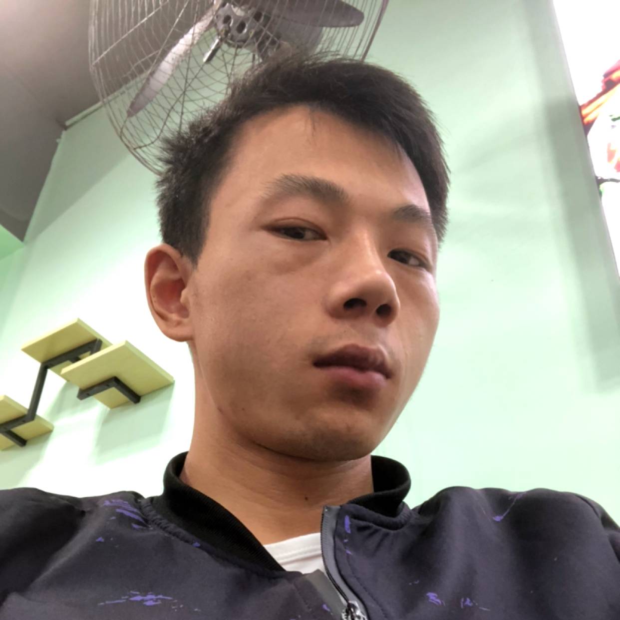 一般的男子的照片