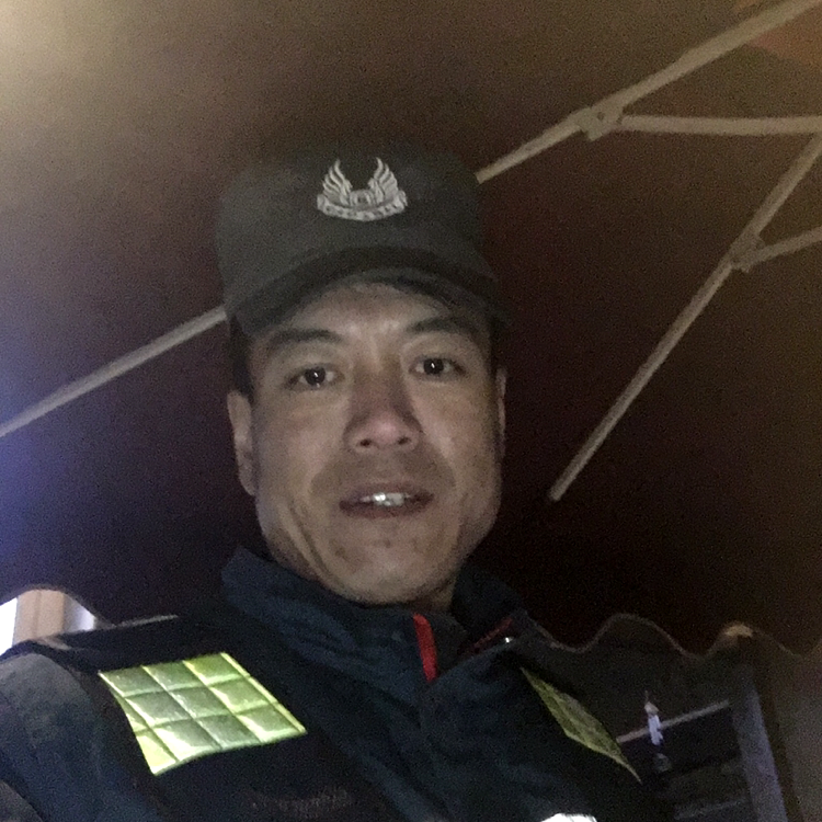 陈明月的照片