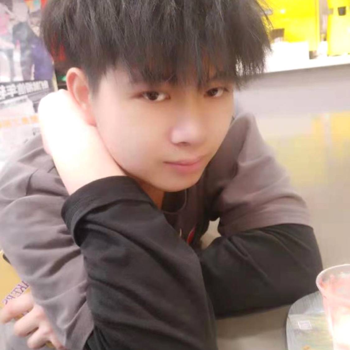 啤酒放弃大方的照片