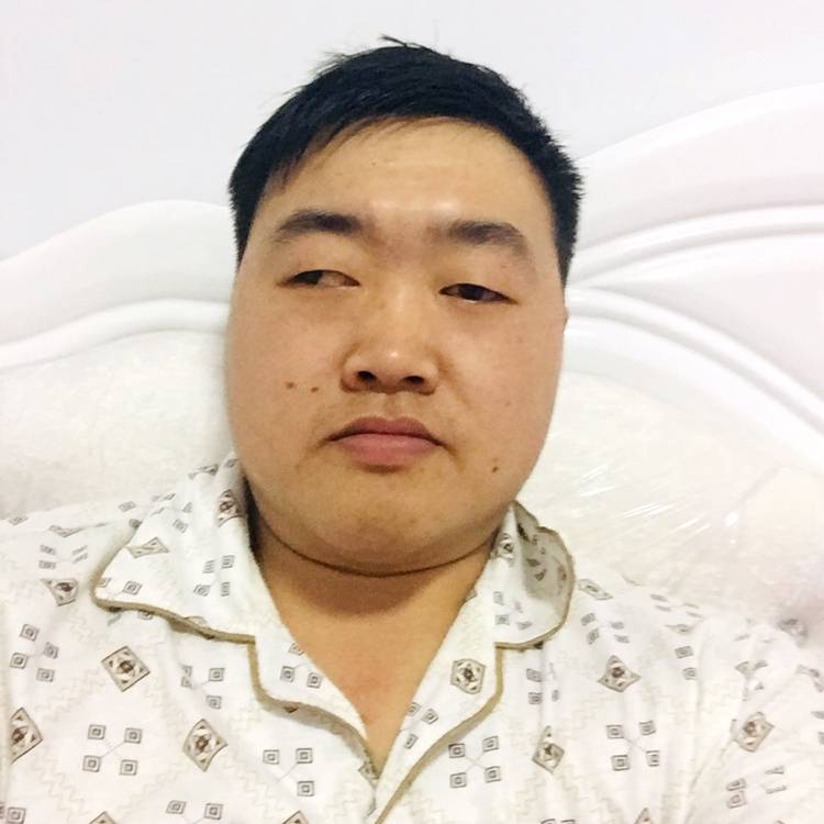 温柔凝眸小白菜的照片