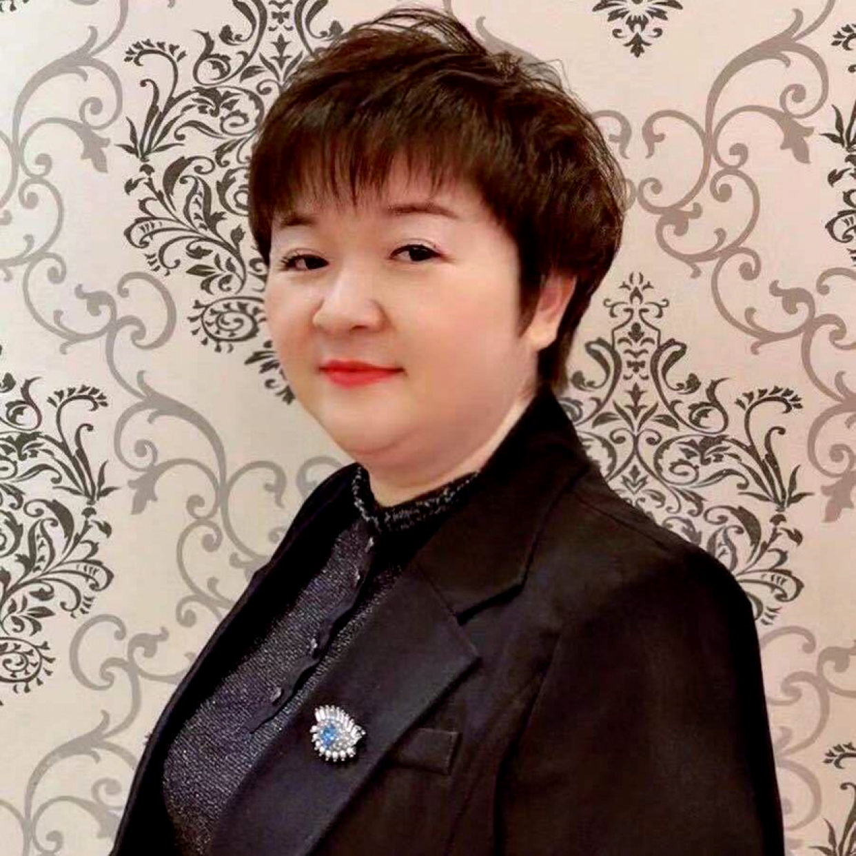 自尊自信自爱的照片