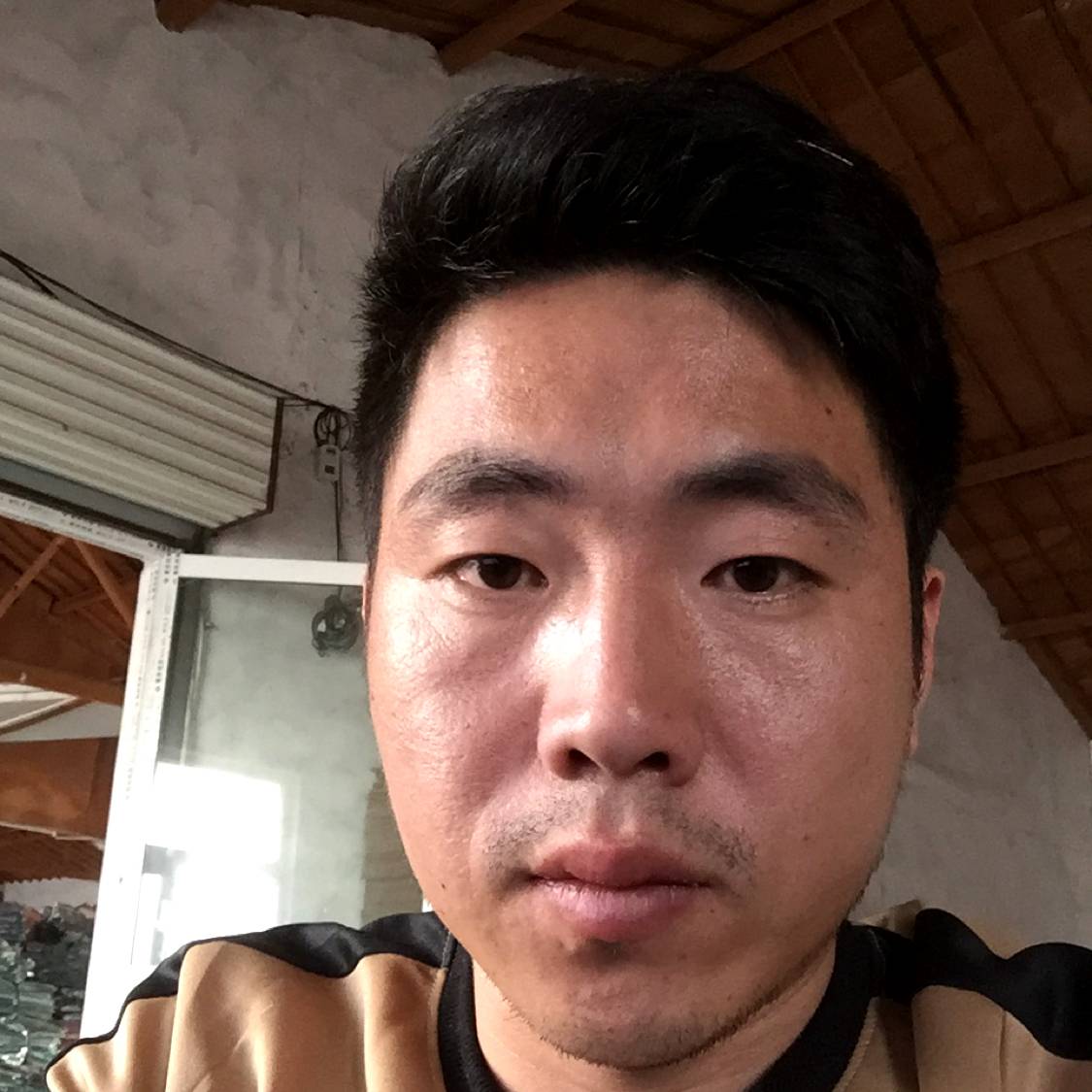 一夜有梦的照片