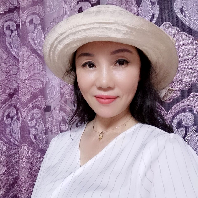 白猫的疯狂的照片