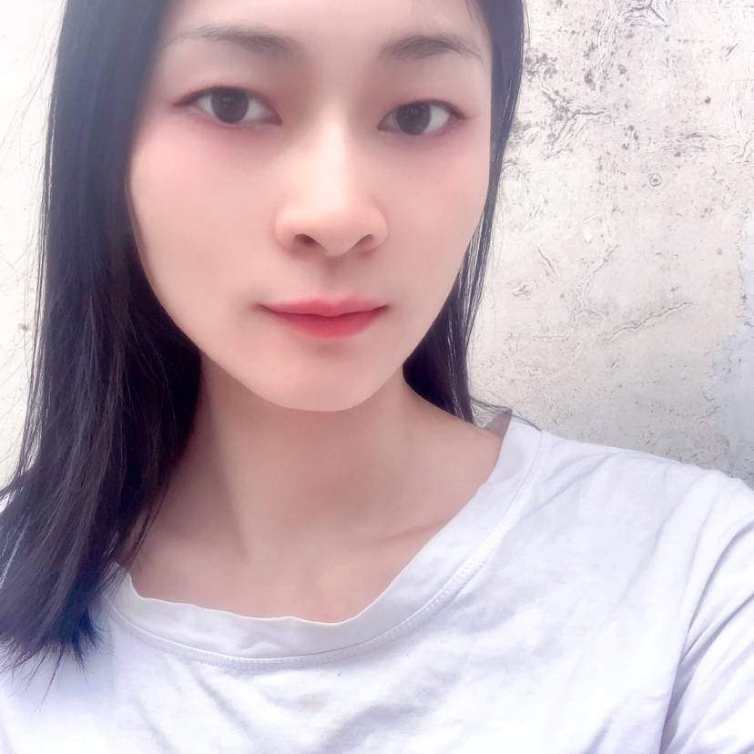草丛还冷静的照片