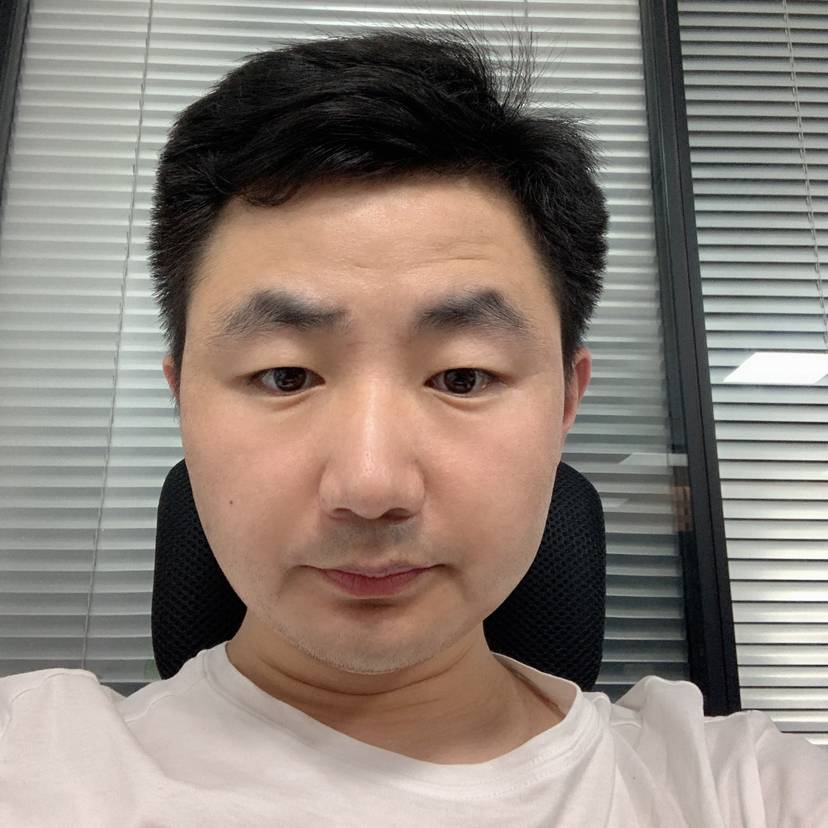 衣木荣荣的照片
