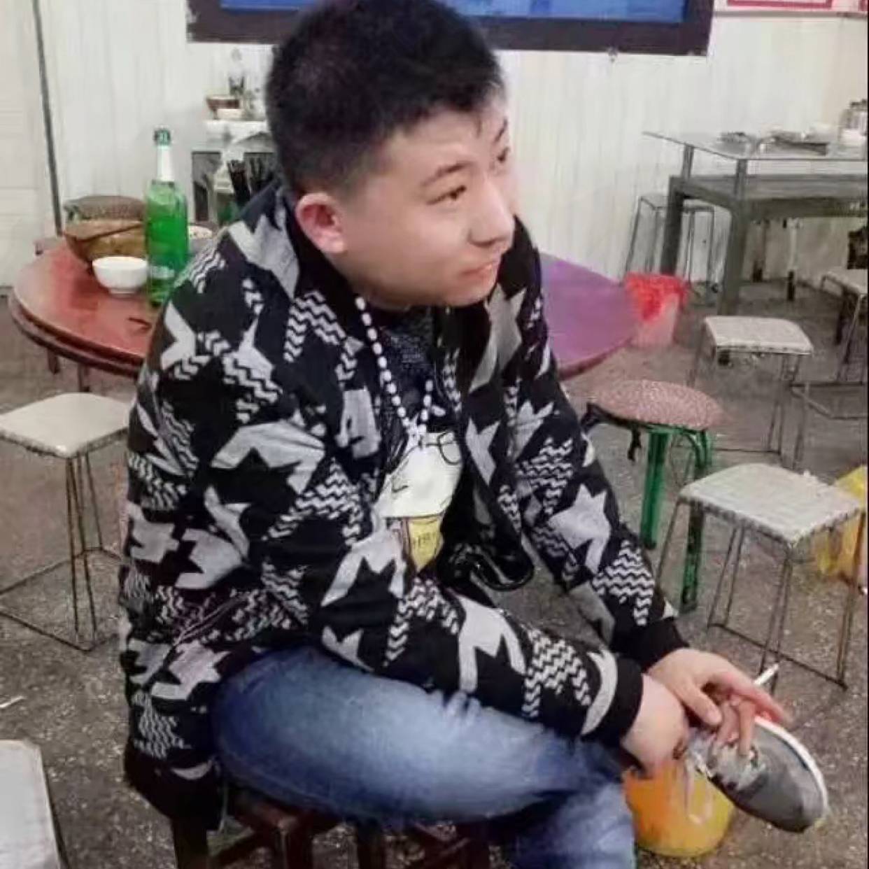 砖头笑鳗鱼的照片