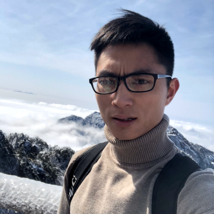 想人陪有琉璃的照片