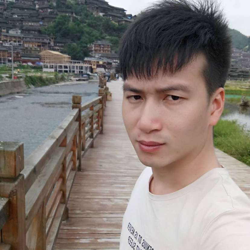 出国的锁的照片